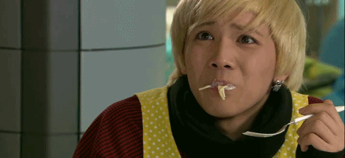  photo cute-kpop-boys12_zpsab114b2e.gif