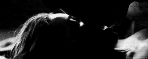  photo tumblr_mfuyo3qJNv1rcfyiso5_500_zps2323a6c7.gif