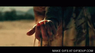 photo moving-sand-in-hand-o_zpsa27f2573.gif