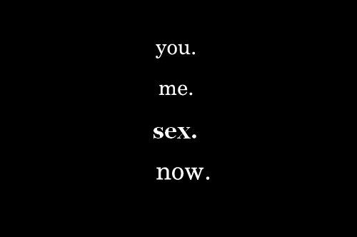 photo tumblr_mj3vr3yeD21s6vzq8o1_500_zps4f586e62.gif