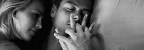 photo tumblr_miwduba9ZC1qgl5swo1_500_zps093acbd4.gif