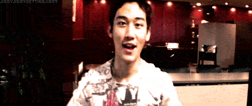 I heart you gifs photo: omonatheydidnt DON'T WORRY OMONA HERE'S YOUR DAILY U-KISS POSTt908118657 AJ HEART HANDS I LOVE YOU UKISS tumblr_ls5li4CCX91qdjt2xo1_500.gif