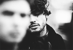 photo tumblr_mr1gcb8Gcw1qfg9xxo2_250_zps0b416726.gif
