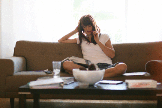  photo readinggif_zps0f447b0c.gif