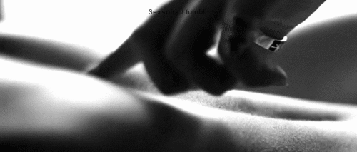  photo tumblr_mithi2da0h1qgl5swo1_500_zps309dc0f2.gif