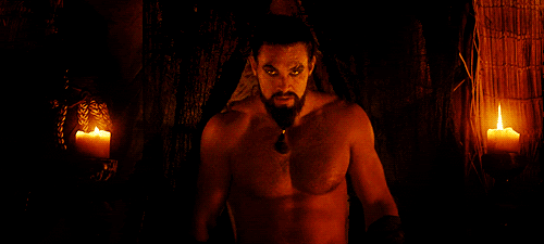 drogo photo: Drogo enters the tent drogoentersthetent.gif