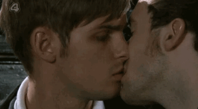  photo mmkissingbysb_zpsd9363c7f.gif