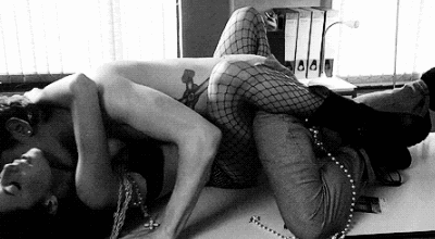 photo kissing7bysb_zpsec3d2969.gif
