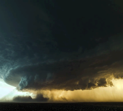 photo tornado_zpse288011f.gif