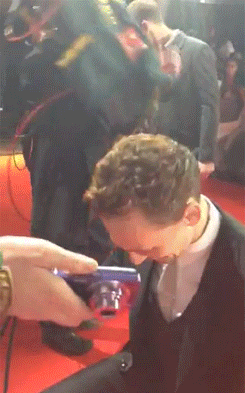  photo tumblr_mvemh0GY4A1r0oz1go2_250_zps46b33dfc.gif