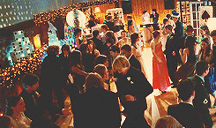  photo tumblr_mzhw2noyXF1smg47fo3_250_zps4fe0fd20.gif