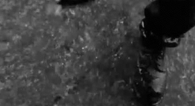  photo tumblr_mv1a1e6yZ51rj1i0vo1_500_zpscd33b14a.gif