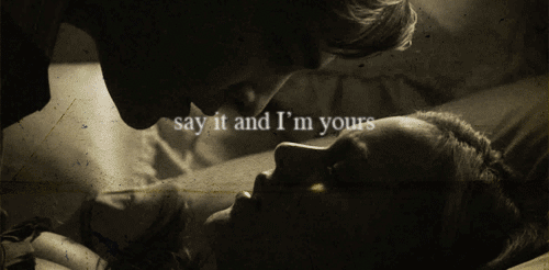  photo tumblr_lw02rrwrth1qdyc6po1_500.gif