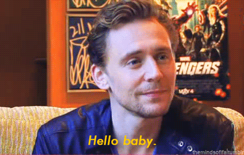  photo Tom-Hiddleston-Hello-Baby-Reaction-Gif_zps1bd1f111.gif