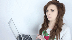 photo tumblr_inline_n586hb8w6i1rvgdbn_zpsdd76e87c.gif