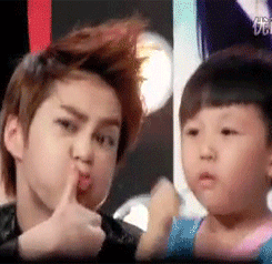 xiumin photo: xiumin aegyo-6-6_zpsd7a37ade.gif