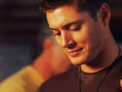 photo tumblr_inline_mlvmubXeeU1qz4rgp.gif