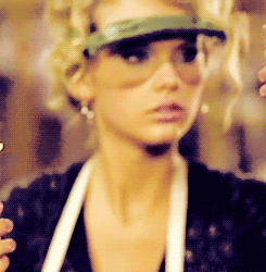  photo tumblr_m8j0zu7Aqz1qa9kyvo1_250_zpspsyrpywf.gif