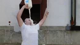  photo WWajWw6e4fJMA.gif