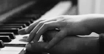 photo tumblr_n1g4qialCi1t12ejqo3_400.gif