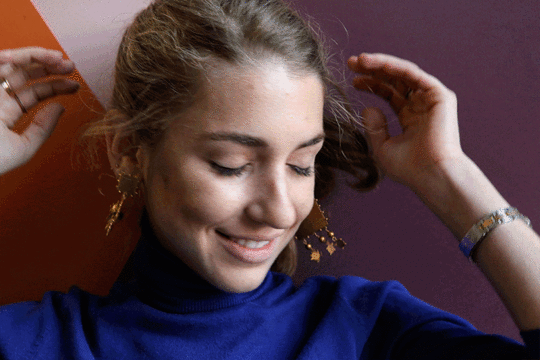 head-shake-estee-lauder-man-repeller-contouring
