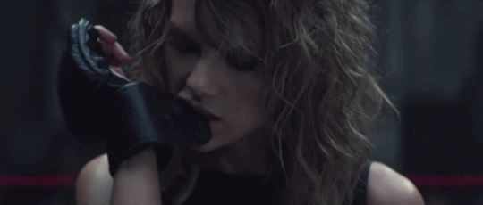  photo giphy_zpsks8reovj.gif