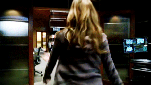  photo 18-DoubtHighFives_zps9fe1d536.gif