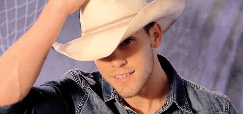  photo bfwJQ4opHThg4_zpsw9kpzun3.gif