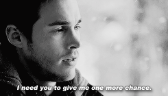 tumblr_notrwjZICD1tm3jmyo2_250.gif (245×140)