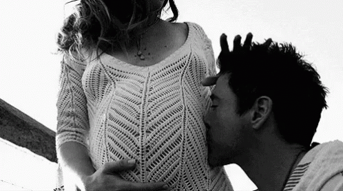  photo tenor_zps2tokzrrs.gif