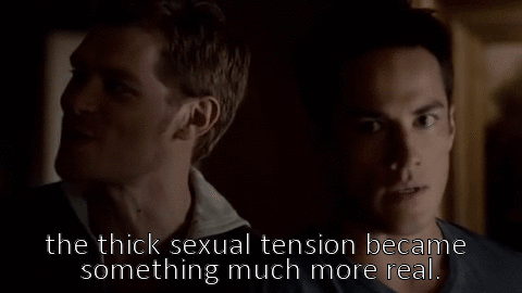 tumblr_o01oyvgrSw1ry57vwo10_r1_500.gif (480×270)