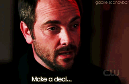 Crowley-7x08-crowley-26752446-450-293.gif (450×293)
