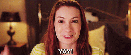 post-34976-Felicia-Day-YAY-gif-tumblr-weh-GamD.gif (500×210)