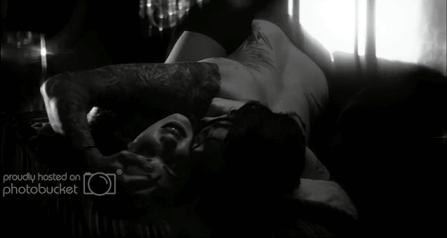  photo 14775509_zpshymnasgk.gif