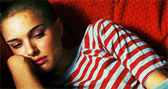 v-for-vendetta-natalie-portman-gif-3