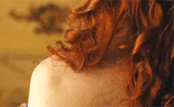 tumblr-inline-nydih93-Byj1t8bm8b-250