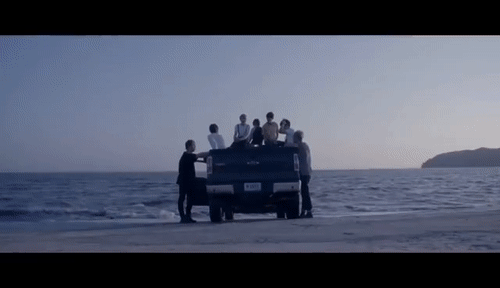 MV] BTS(방탄소년단) _ Run GIF | Gfycat