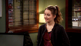 EVANSYHELP — oliviaholt: Kaitlyn Dever Gif Pack In this gif...