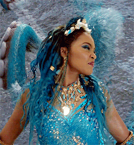 the rainbow is strong here — Surfing and Sea Shells - Uma x Fem!AK!Reader