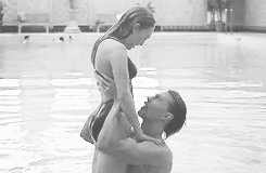 tumblr-mgp6k54-PQB1riurc9o1-250