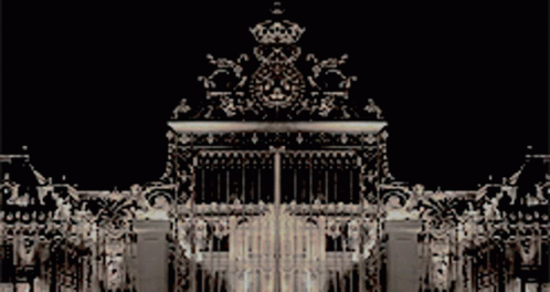 Royalty Aesthetics GIF - Royalty Aesthetics Gold - Discover & Share GIFs