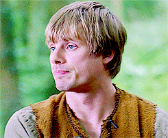 GIF HUNTERRESS — BRADLEY JAMES GIF HUNT (100) Please like/reblog...