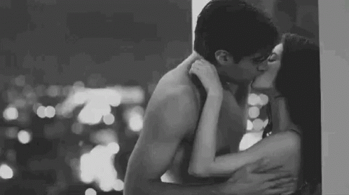 Kissing Hot GIF - Kissing Kiss Hot - Discover & Share GIFs