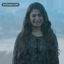 Tiktok Stars Performance When Rain Comes.Gif GIF - Tiktok Stars Performance When Rain Comes Shyam Singha Roy Krithishetty GIFs