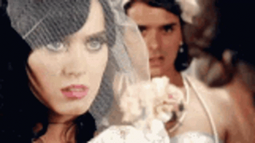 Katy Perry rolling her eyes in Hot N Cold video
