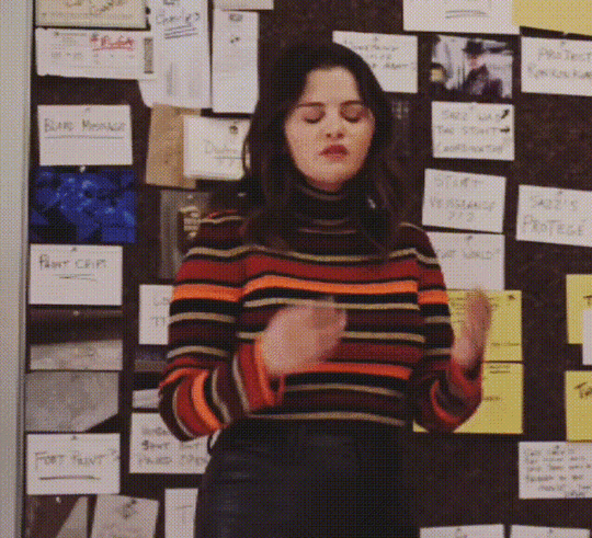 selena-gomez-only-Murders-in-the-building