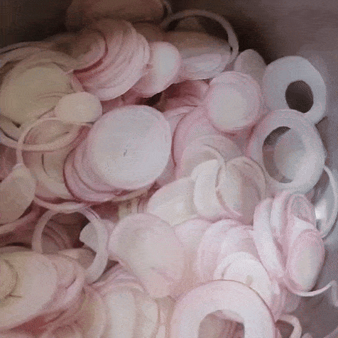 oil.mp4 [video-to-gif output image]