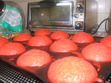 these cupcakes that i made look like lava!!!!!