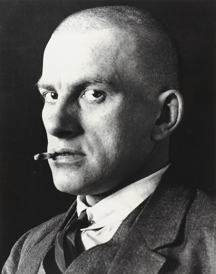 Vladimir mayakovsky paris poem translation picture