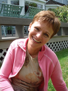 Linda Stevens